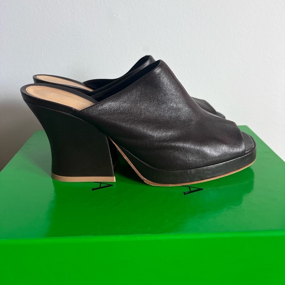 Bottega Veneta “Stack” wedge - Picture 1 of 6